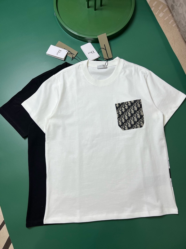 ブランドTシャツ背面デザイン